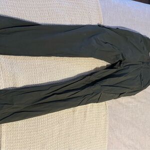 Men's Green Cargo Pants BYLT